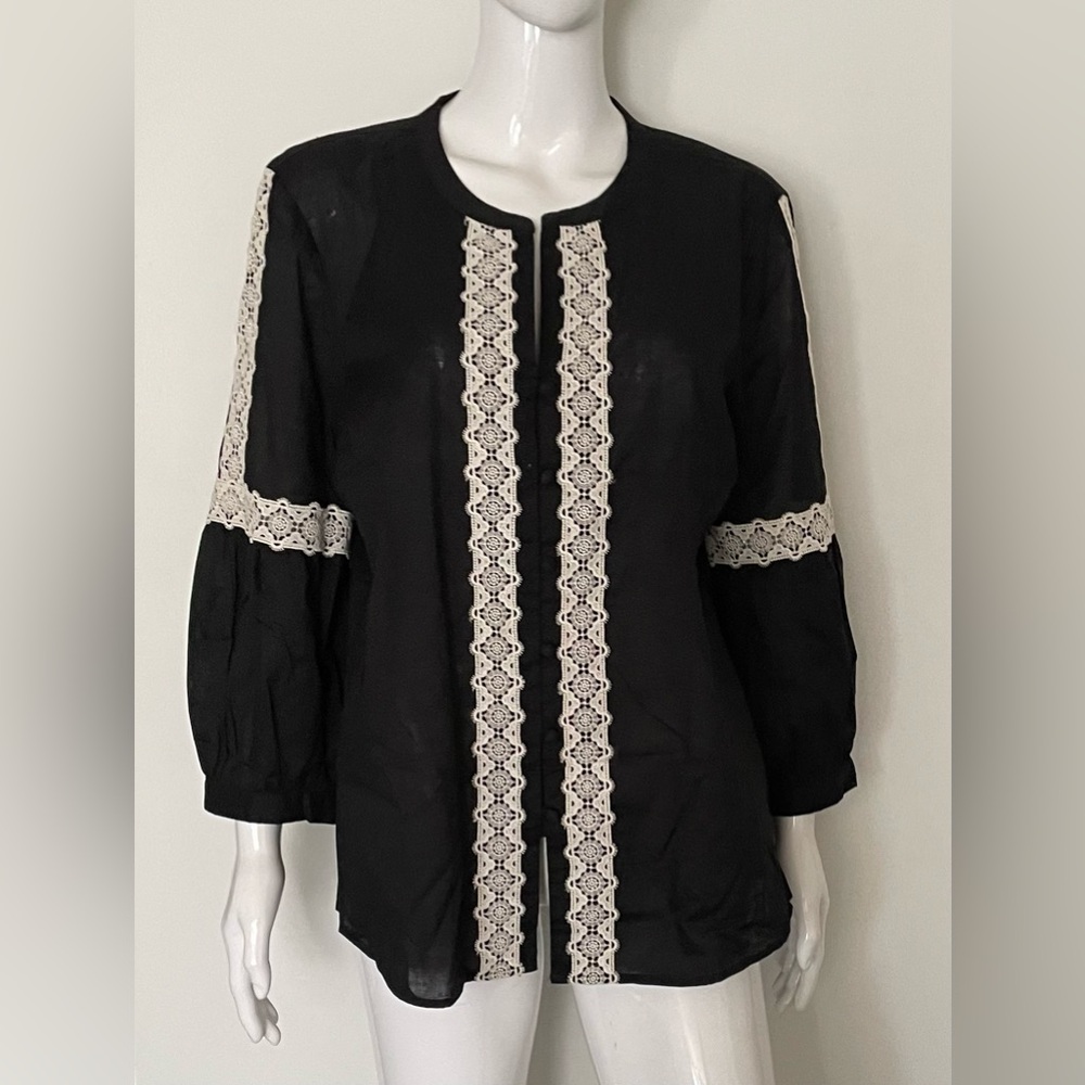 Karl Legerfield Cotton lightweight Black Botton Up Blouse size L